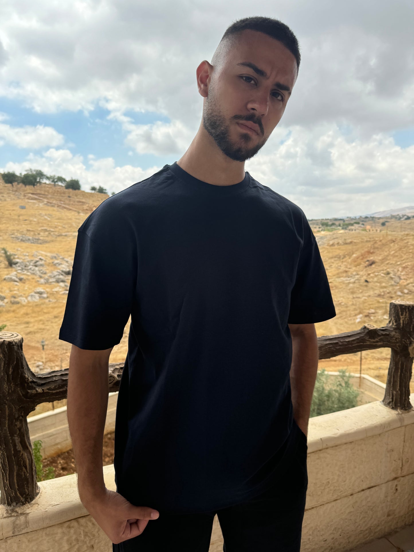 OVERSIZED BASIC T-SHIRT