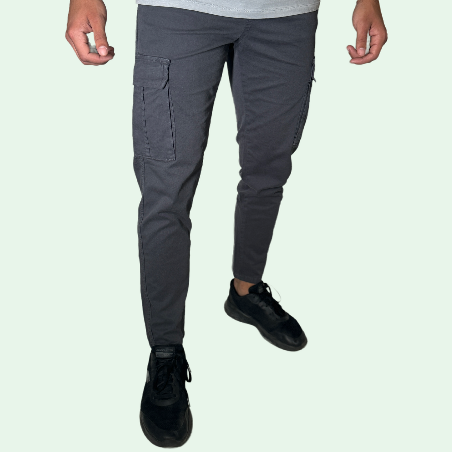CARGO TROUSERS