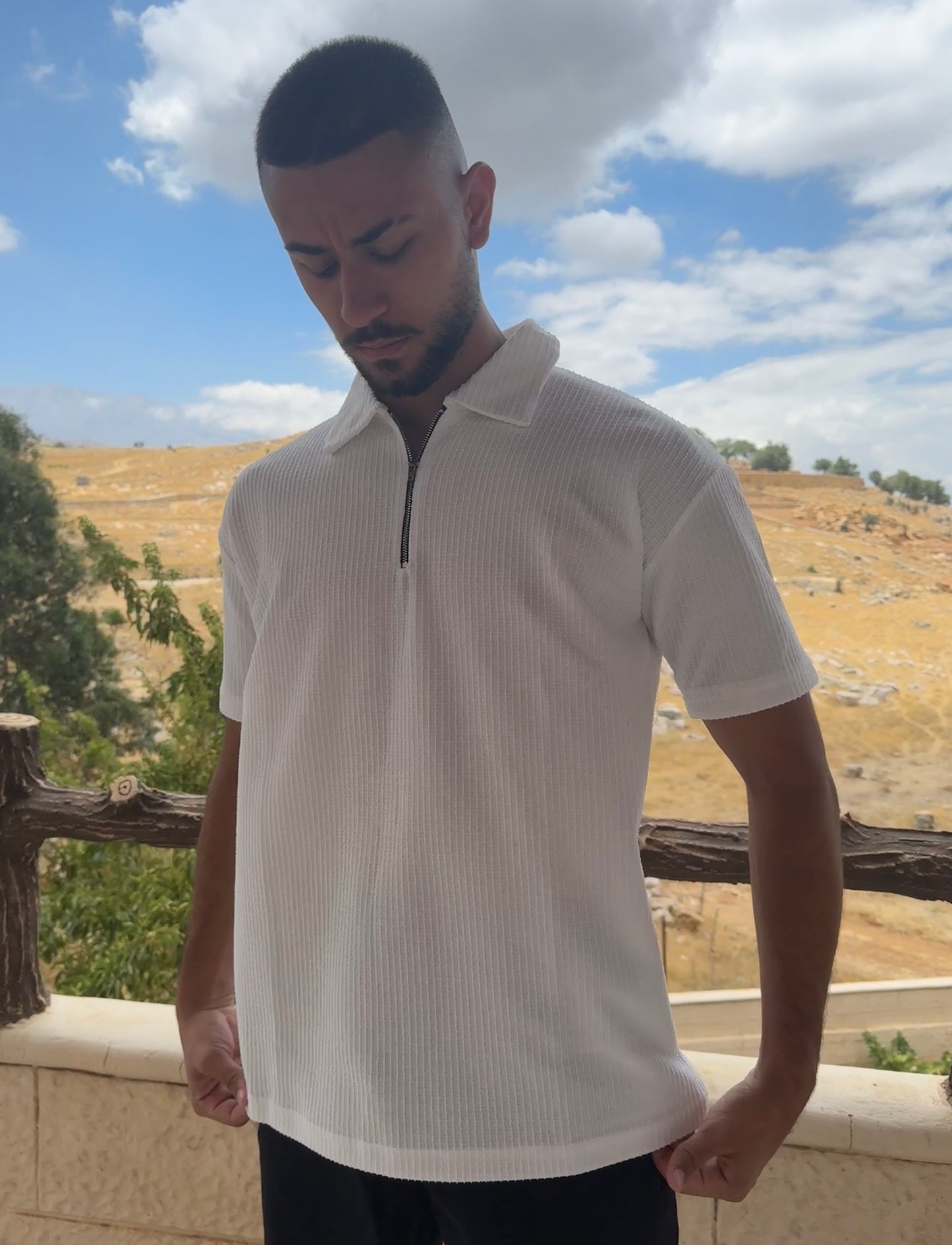 TEXTURED ZIPPER POLO