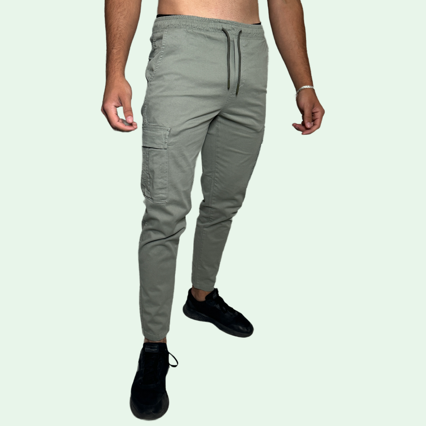 CARGO TROUSERS