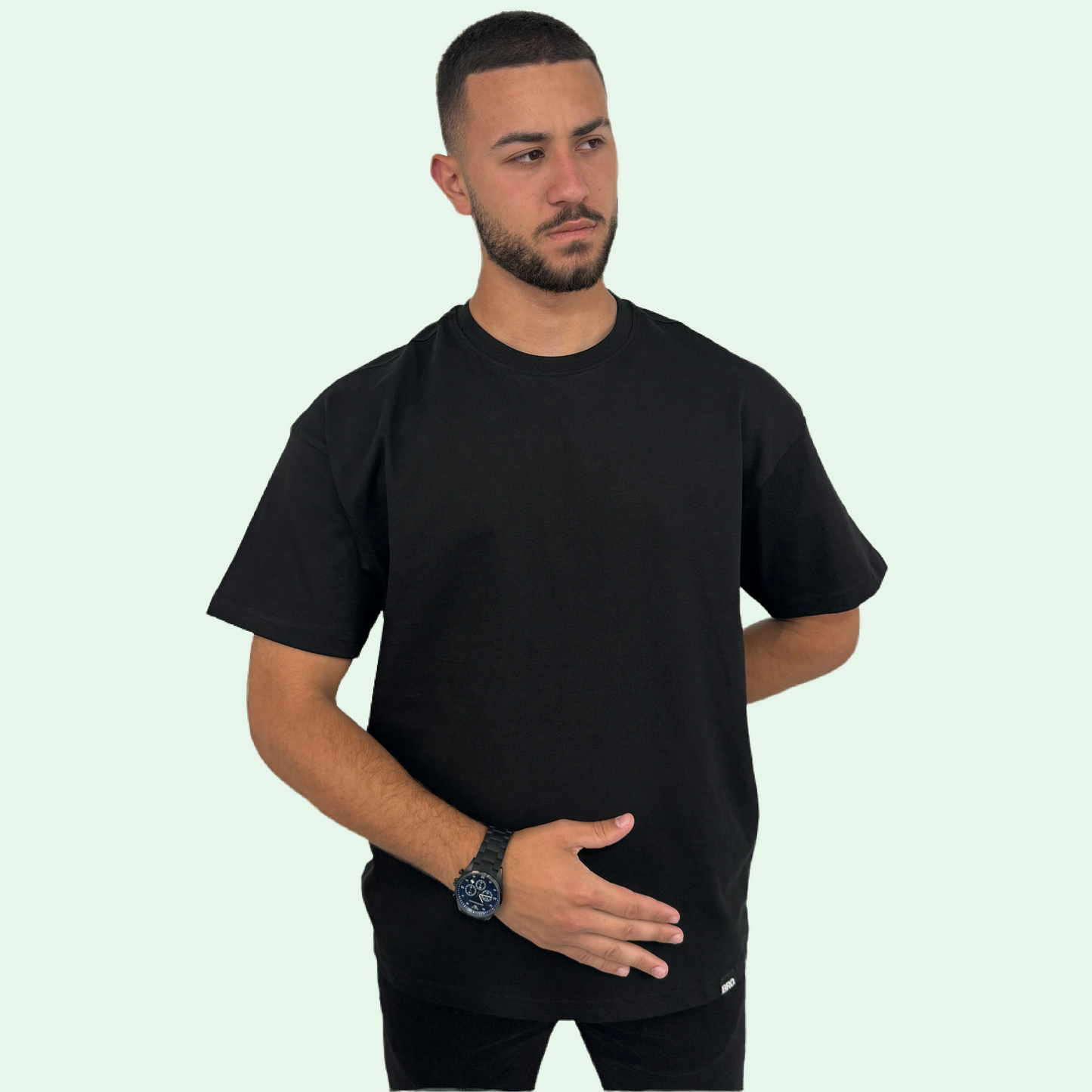 BASIC HEAVYWEIGHT T-SHIRT