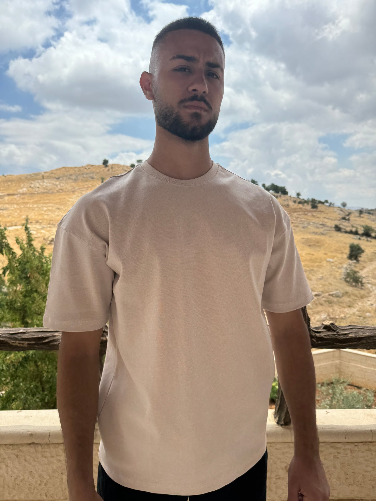 OVERSIZED BASIC T-SHIRT