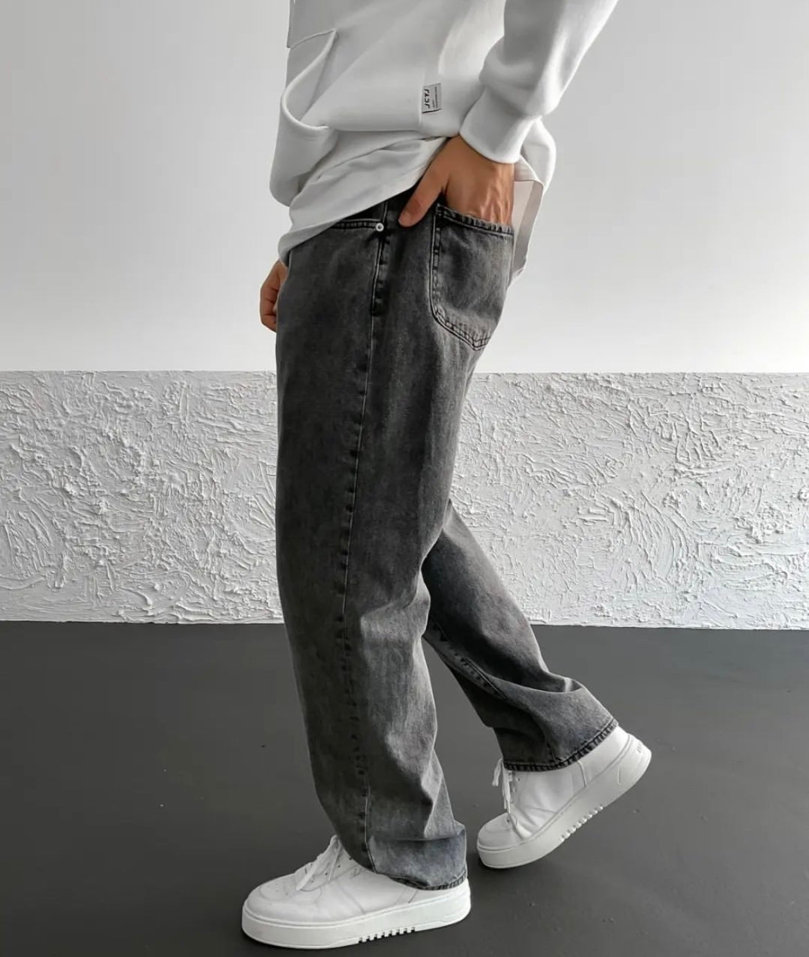 Grey Oversized Jeans