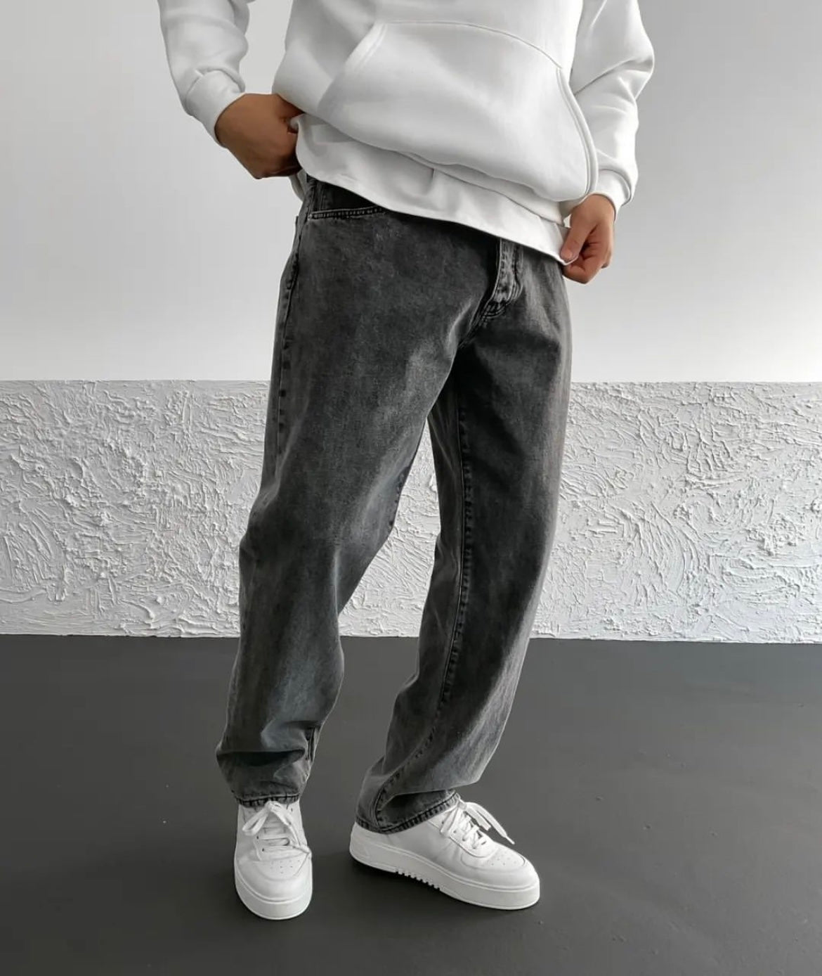 Grey Oversized Jeans