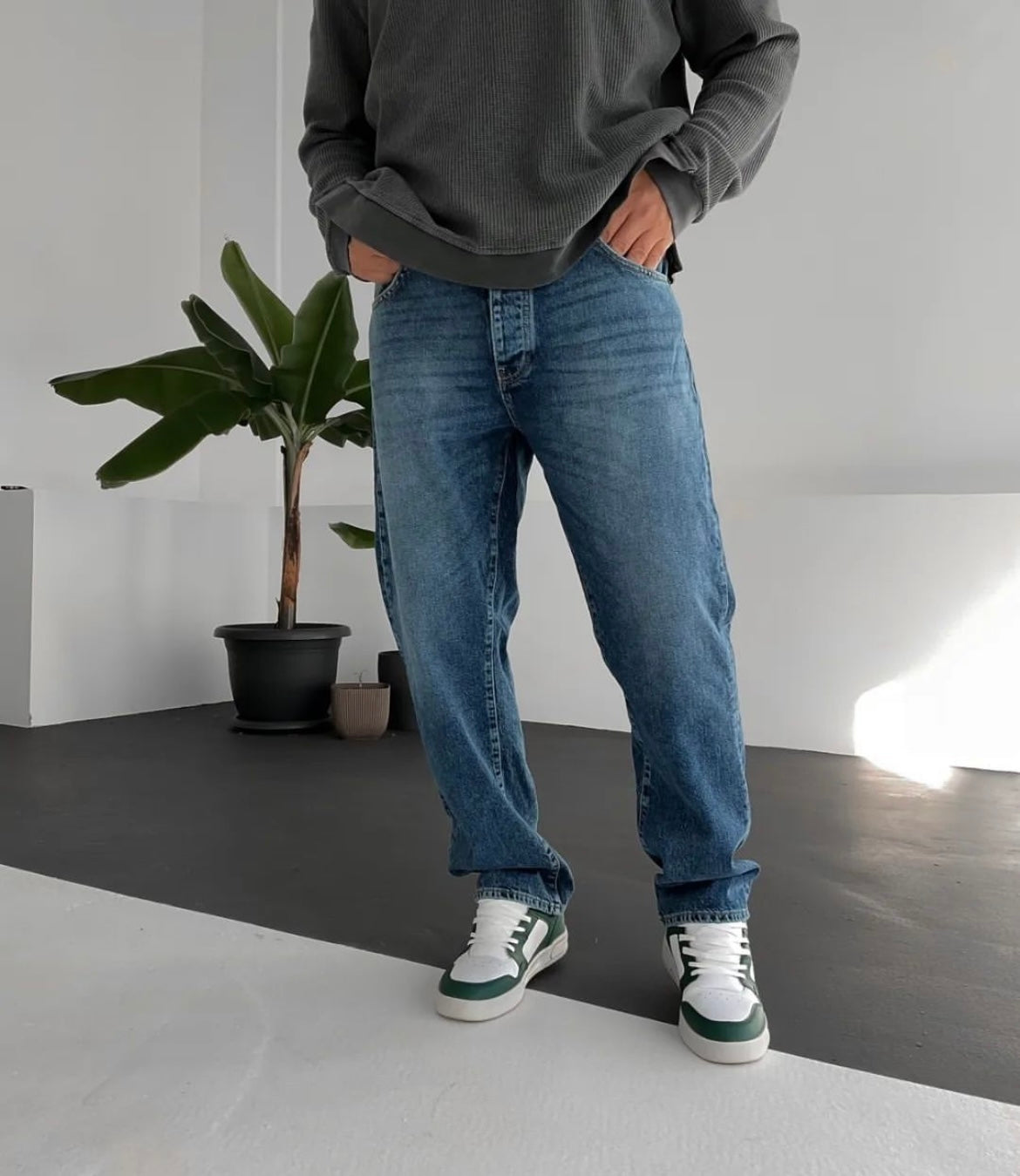 BLUE OVERSIZED JEANS