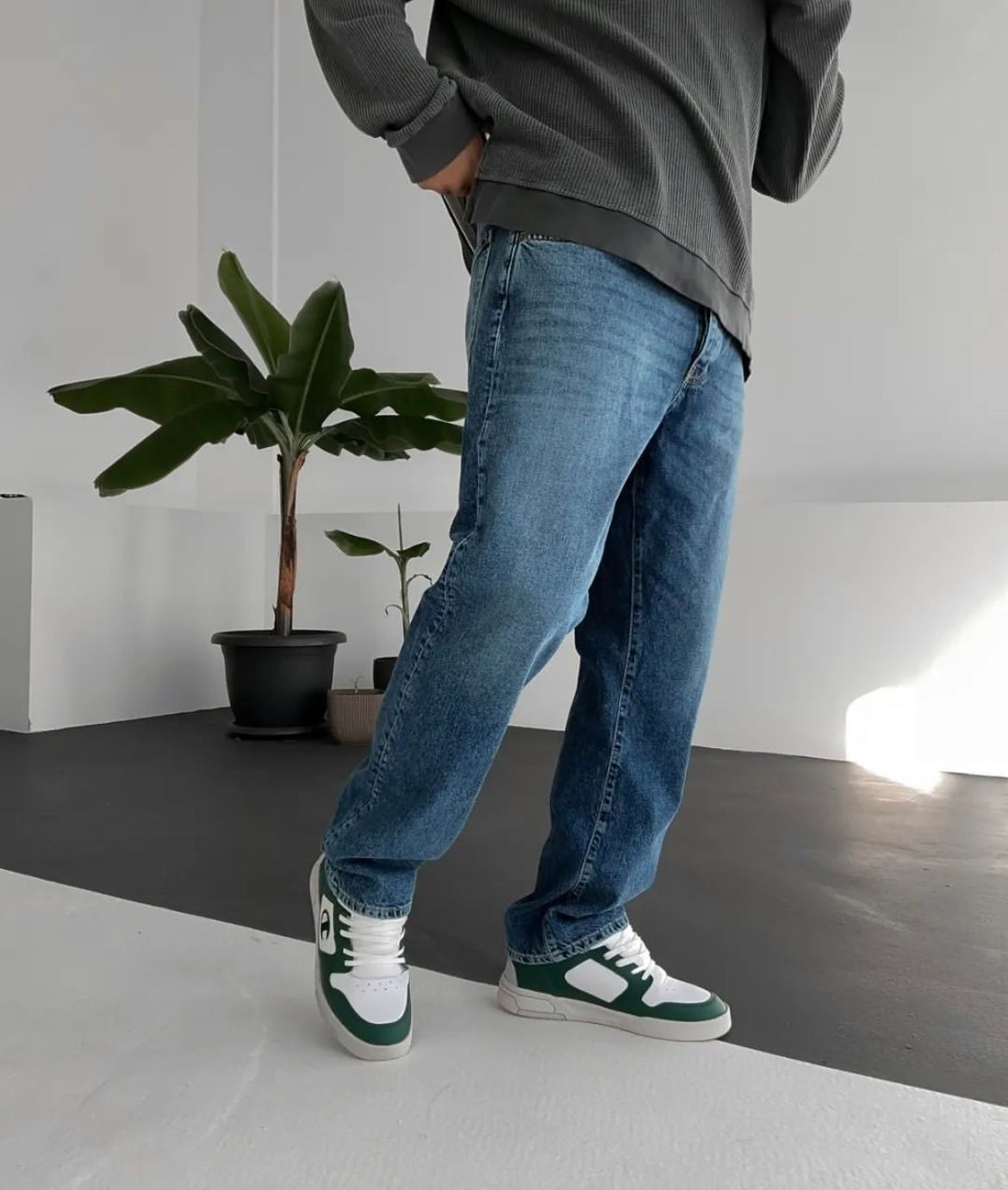 BLUE OVERSIZED JEANS
